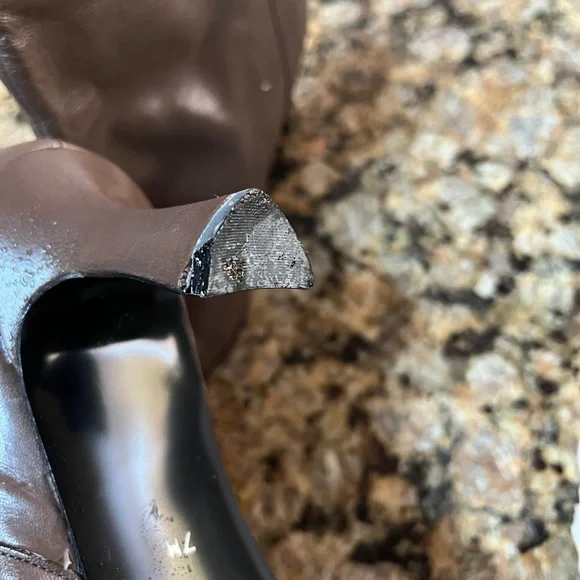 Enzo Angiolini Brown Heeled Boots 7 - Picture 3 of 7